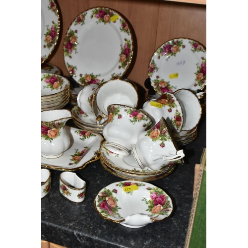 429 - A LARGE QUANTITY OF ROYAL WORCESTER 'OLD COUNTRY ROSES' PATTERN TEAWARE, comprising one teapot, one ... 