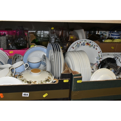 454 - SIX BOXES OF GLASSWARE AND TABLEWARE to include a large variety of 'Royal Doulton' kitchenware in va... 