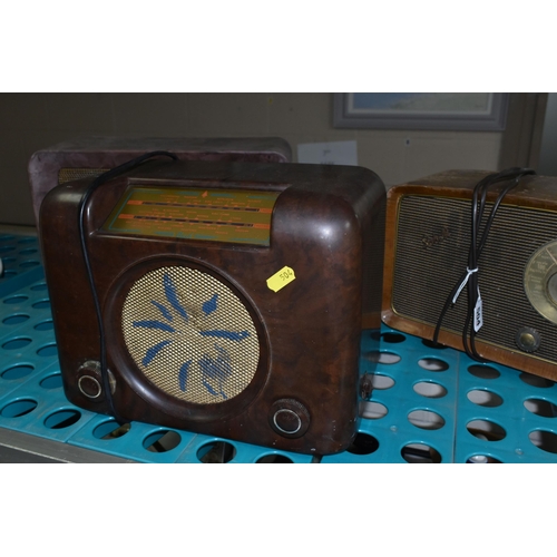 504 - A BUSH DAC 90A BAKELITE RADIO, with a wooden cased Sobell Model 401 radio and an un-named Bakelite r... 