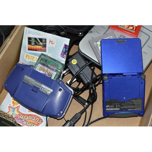 531 - NINTENDO GAMEBOY ADVANCE, NINTENDO GAMEBOY ADVANCE SP AND GAMES, includes Super Mario Advance, Pokém... 