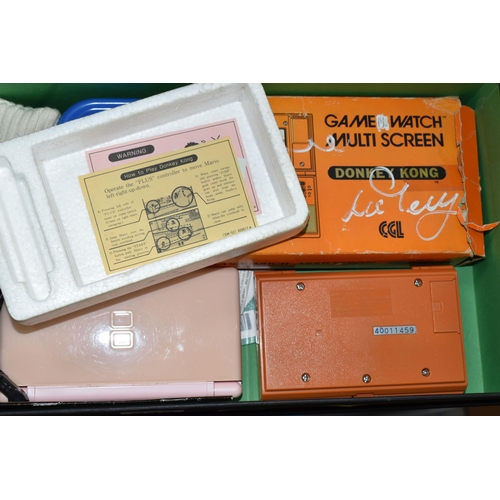 535 - NINTENDO DONKEY KONG GAME & WATCH BOXED, DS LITE AND GAMES, DS games include 42 All Time Classics, C... 