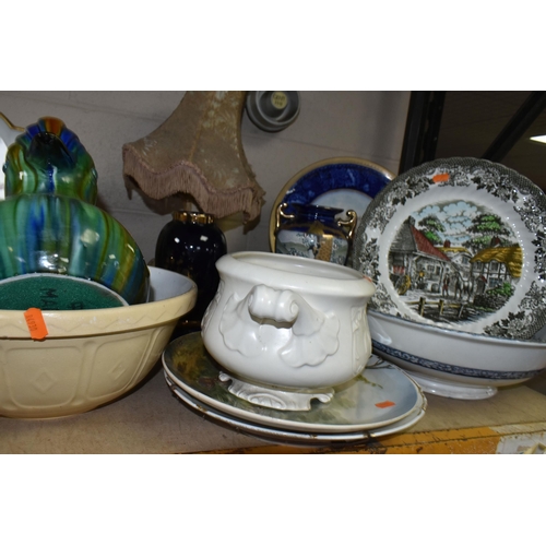 550 - A GROUP OF LARGE CERAMIC ITEMS, to include a Royal Doulton series ware planter D2973 (hairline, craz... 