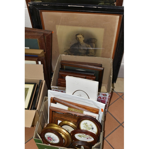 568 - A QUANTITY OF PICTURES AND PRINTS ETC, to include framed illustrations of botanical subjects, scenes... 