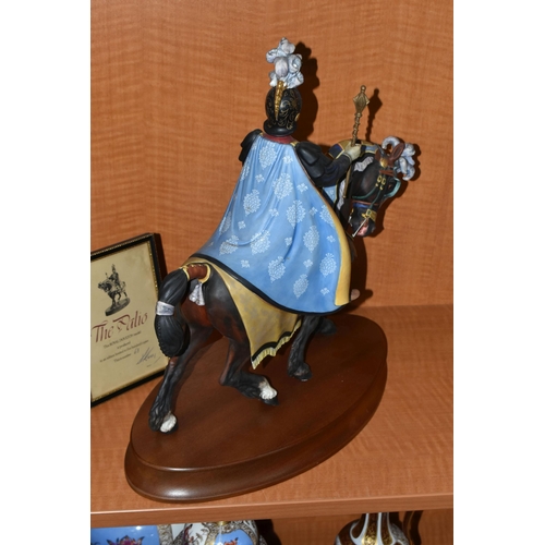 713 - A ROYAL DOULTON LIMITED EDITION EQUESTRIAN FIGURE 'THE PALIO KNIGHT' HN2428, no.63/ 500, mounted on ... 