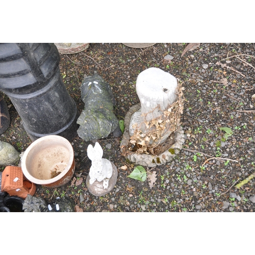 1013 - A VINTAGE CHIMNEY POT AND VARIOUS GARDEN ORNAMENTS including two dogs, two pots, a rabbit, etc (chim... 