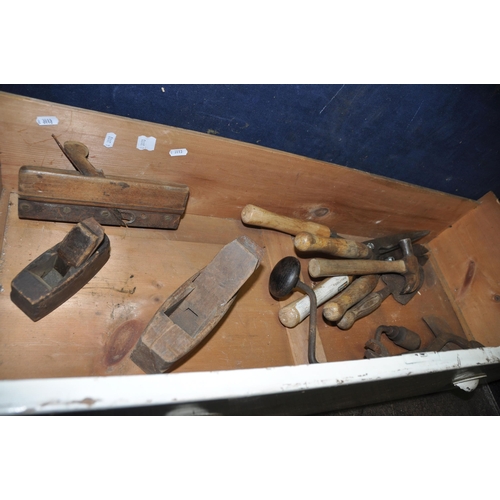 1094 - A DRAWER CONTAINING TOOLS including a Record Floor board clamp, a Record Marples RM2075 vice, a No 1... 