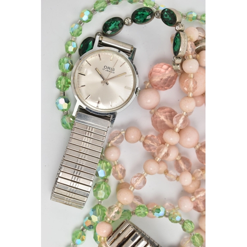 51 - TWO GENTS WRISTWATCHES AND COSTUME BEAD NECKLACES, the first a gents 'Seiko Automatic', round silver... 