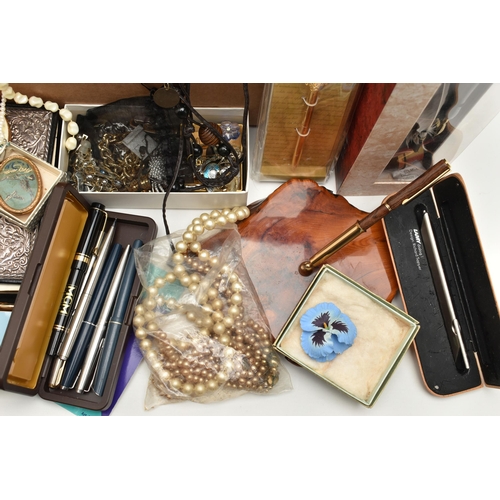 77 - A BOX OF ASSORTED ITEMS, to include various pieces of costume jewellery items, 'Stratton' compacts a... 