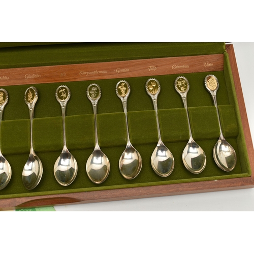 81 - A CASED SILVER SET OF 'THE ROYAL HORTICULTURAL SOCIETY FLOWER SPOONS', wooden box with plaque to the... 