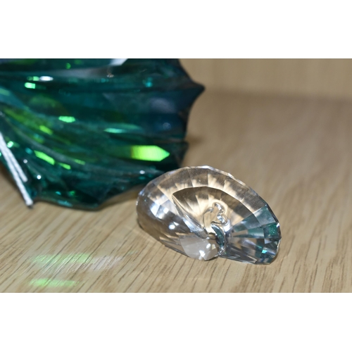 415 - A SWAROVSKI CRYSTAL 2015 ANNUAL EDITION 'ARYA PEACOCK' SCULPTURE AND PAPERWEIGHT, Arya Peacock was a... 