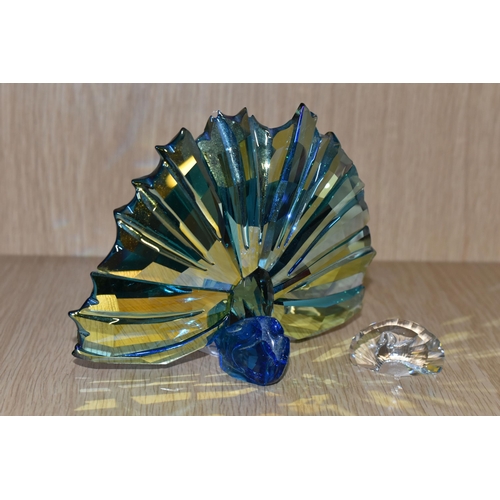 415 - A SWAROVSKI CRYSTAL 2015 ANNUAL EDITION 'ARYA PEACOCK' SCULPTURE AND PAPERWEIGHT, Arya Peacock was a... 