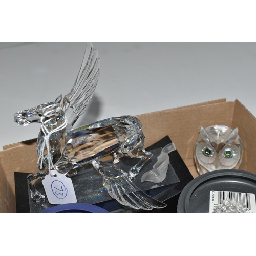 423 - A BOX OF SWAROVSKI CRYSTAL SCULPTURES, to include Pegasus (sd) and stand, a Loyalty Giraffe 2018, Bu... 