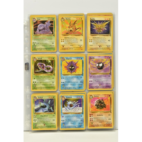 462 - COMPLETE POKEMON FOSSIL SET, condition ranges from moderately played to excellent