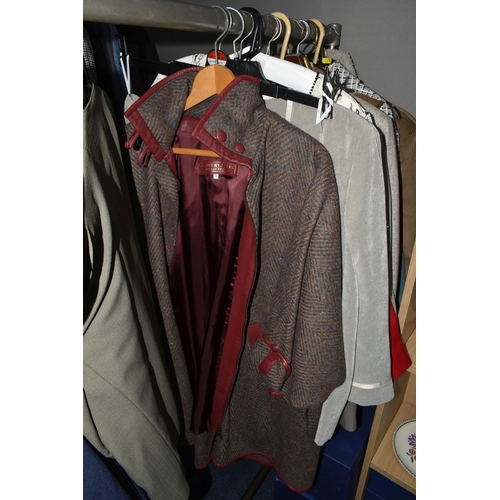 478 - A QUANTITY OF VINTAGE LADIES' CLOTHING mainly in sizes 18-20 to include a selection of suits, coats,... 