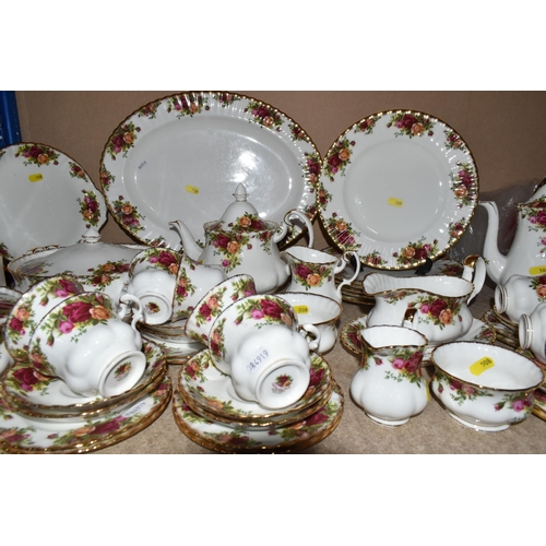 508 - A ROYAL ALBERT 'OLD COUNTRY ROSES' DINNER SERVICE, comprising an oval meat platter, length 41.5cm, t... 