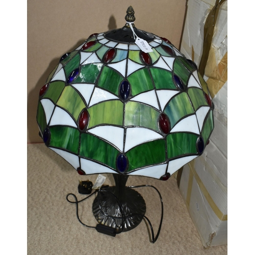 514 - A STAINED GLASS TIFFANY STYLE TABLE LAMP to include original box, zinc alloy body, 61cm height, with... 