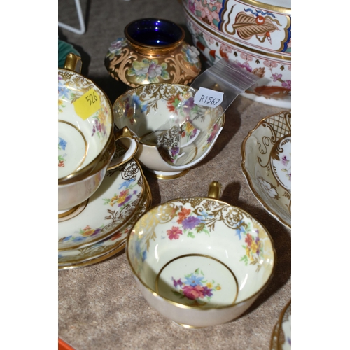 526 - A VARIETY OF PORCELAIN KITCHENWARE AND A VASE to include a 'Prunus' patterned vase with a 4 characte... 