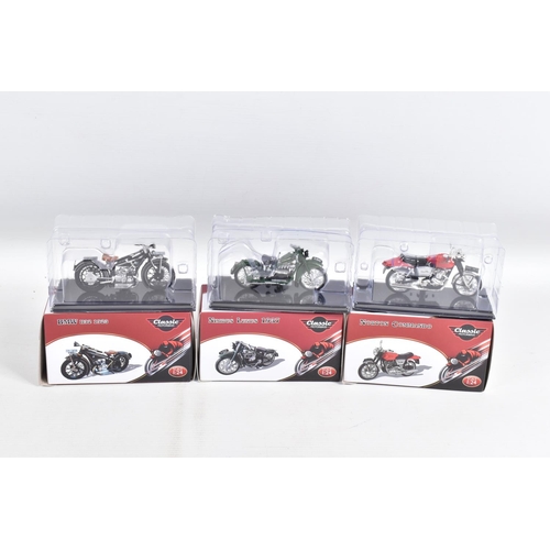 49 - SEVENTEEN BOXED ATLAS EDITIONS 1/24 SCALE CLASSIC MOTORBIKES, to include model numbers 4 658 125, 4 ... 