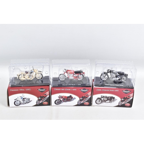 49 - SEVENTEEN BOXED ATLAS EDITIONS 1/24 SCALE CLASSIC MOTORBIKES, to include model numbers 4 658 125, 4 ... 