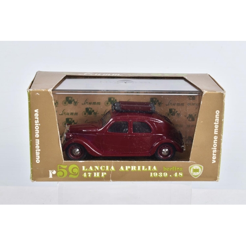 58 - TWENTY SIX BOXED BRUMM DIECAST VEHICLES, to include   a R30 Fiat 508C Berlina, model no. HP 32, a R3... 