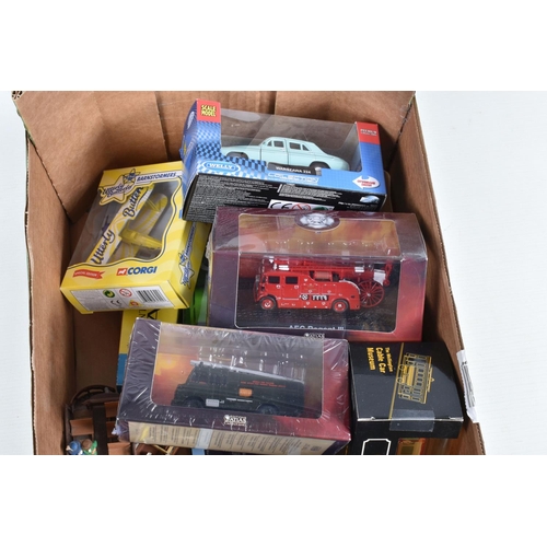 95 - A QUANTITY OF BOXED MODERN DIECAST VEHICLES AND MEMORABILIA, to include a collection of assorted Cor... 