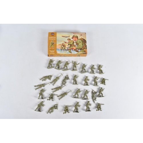 114 - FIVE BOXED AIRFIX 1:32 SCALE MILITARY SERIES FIGURE KITS, to include one America Infantry item no. 5... 