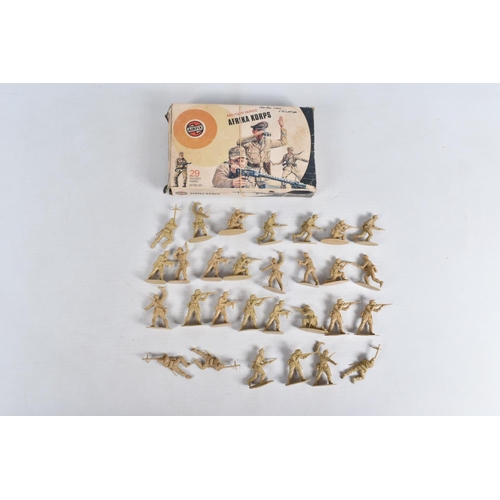 118 - SIX BOXED AIRFIX 1:32 SCALE MILITARY SERIES  FIGURE KITS, to include  two of the Russian Infantry it... 