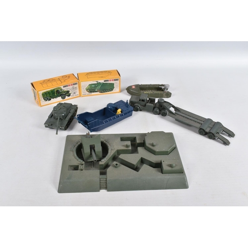 121 - A QUANTITY OF BOXED AND UNBOXED AIRFIX HO/OO GAUGE UNPAINTED MODEL MILITARY FIGURES KITS the boxed i... 