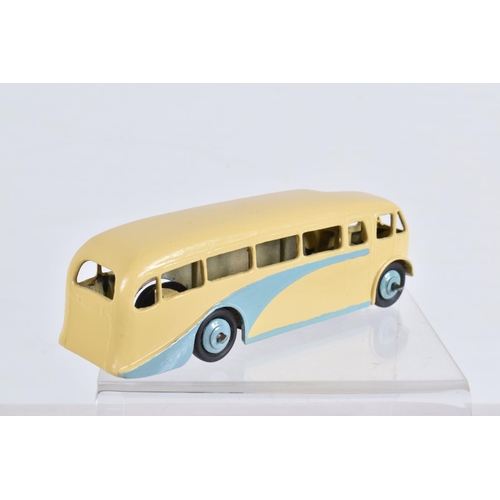 135 - A QUANTITY OF ASSORTED DINKY TOYS BUSES AND COACHES, Streamline Bus, No.29b, Single Deck Bus, No.29e... 