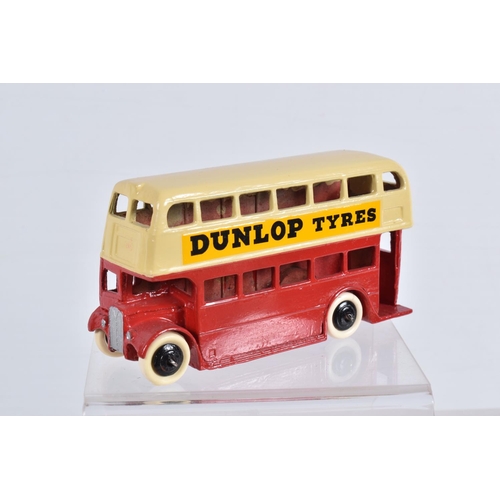 136 - A QUANTITY OF ASSORTED DINKY TOYS 29c/290 DOUBLE DECKER BUSES, mixture of all three types of radiato... 