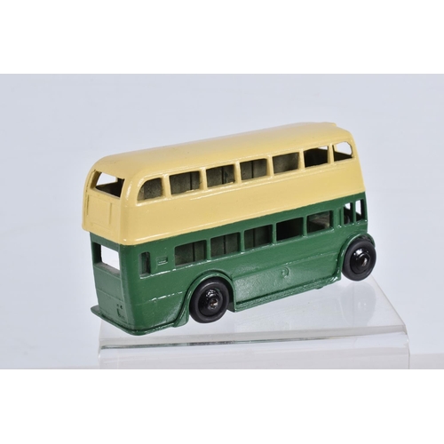 136 - A QUANTITY OF ASSORTED DINKY TOYS 29c/290 DOUBLE DECKER BUSES, mixture of all three types of radiato... 