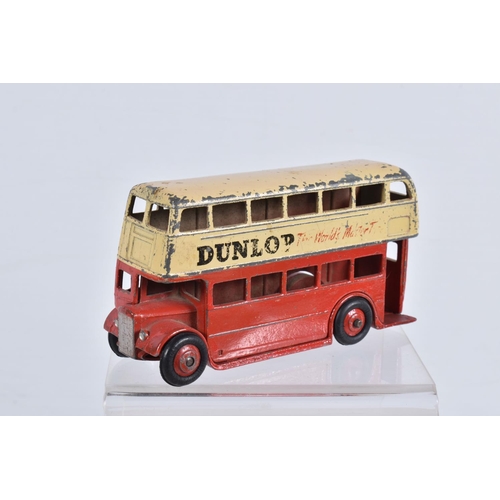 136 - A QUANTITY OF ASSORTED DINKY TOYS 29c/290 DOUBLE DECKER BUSES, mixture of all three types of radiato... 