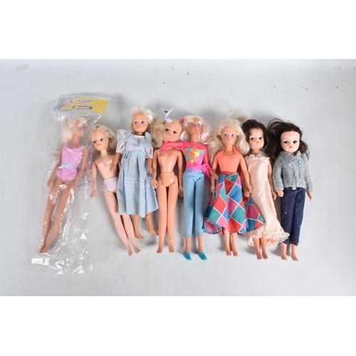 182 - A LARGE QUANTITY OF ASSORTED LOOSE SINDY DOLLS, various eras, majority 1970's./1980's marked 'Sindy'... 