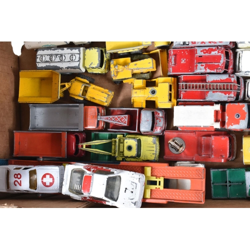 186 - A QUANTITY OF UNBOXED AND ASSORTED PLAYWORN DIECAST VEHICLES, majority are Matchbox 1 - 75 series or... 