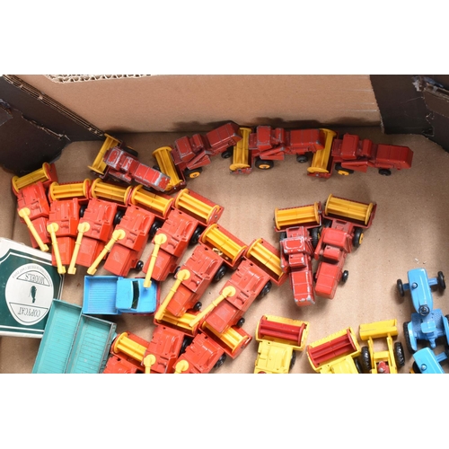 188 - A QUANTITY OF UNBOXED AND ASSORTED PLAYWORN DIECAST VEHICLES, to include a collection of Matchbox an... 