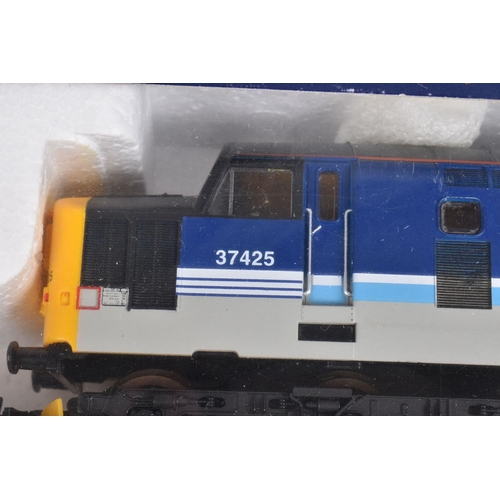 219 - THREE BOXED OO GAUGE LIMA MODEL RAILWAY LOCOMOTIVES, to include a Class 37, no. 37420 'The Scottish ... 