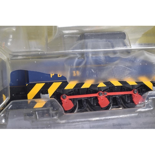 234 - A BOXED OO GAUGE HORNBY MODEL RAILWAY DIESEL LOCOMOTIVE, Sentinel 0-6-0, Port of Bristol Authority 3... 