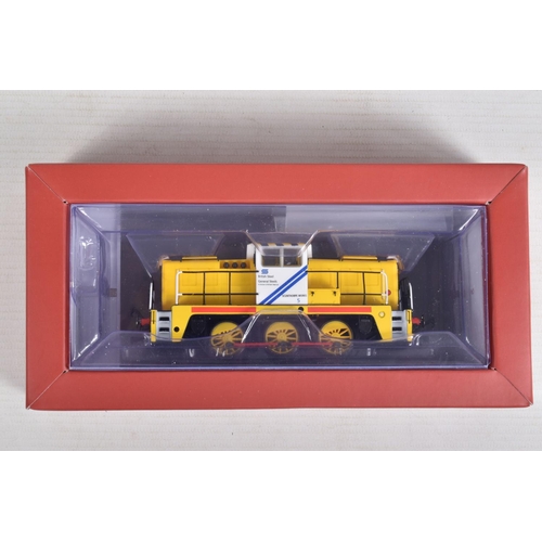 259 - A BOXED OO GAUGE GOLDEN VALLEY HOBBIES OXFORD RAIL INDUSTRIAL DIESEL SHUNTER LOCOMOTIVE, YEC Janus 0... 