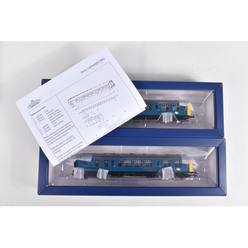 263 - A BOXED OO GAUGE BACHMANN BRANCHLINE MODEL RAILWAY TWO CAR PACK, Derby Lightweight DMU in BR Blue, m... 