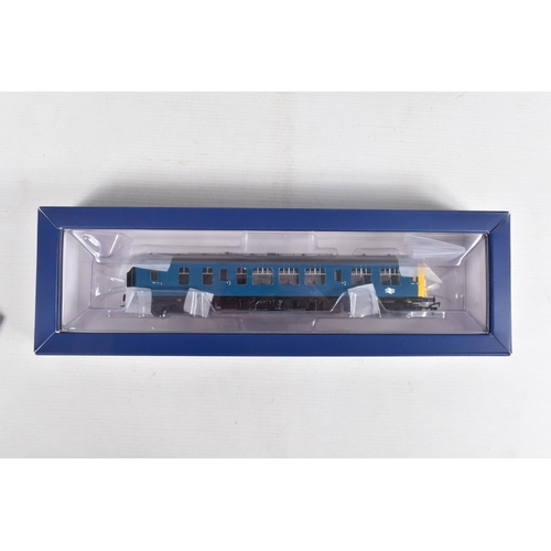 263 - A BOXED OO GAUGE BACHMANN BRANCHLINE MODEL RAILWAY TWO CAR PACK, Derby Lightweight DMU in BR Blue, m... 