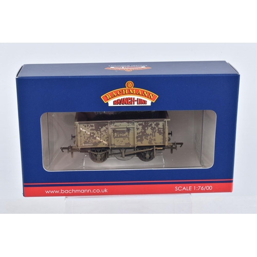 302 - TEN BOXED OO GAUGE BACHMANN BRANCHLINE MODEL RAILWAYS ROLLING STOCK, to include two 16 Slope Sided S... 