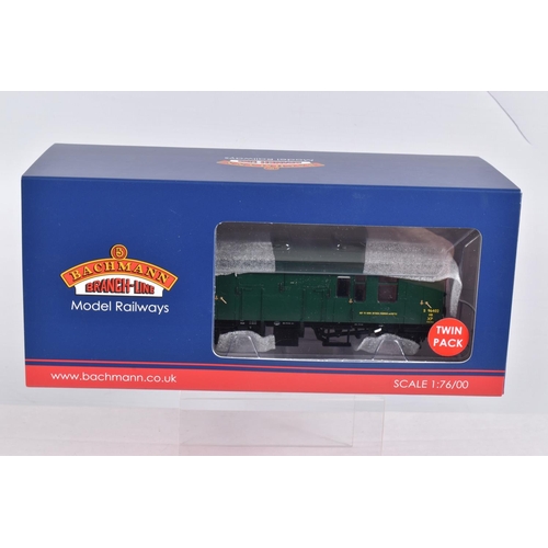 305 - A COLLECTION OF BOXED  OO GAUGE BACHMANN BRANCHLINE MODEL RAILWAYS ROLLING STOCK, to include a BR MK... 