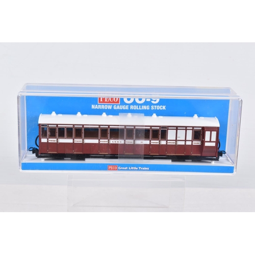 312 - FIVE CASED PECO OO-9 NARROW GAUGE ROLLING STOCK, to include a Composite Coach, L&B Livery, no. 5, it... 