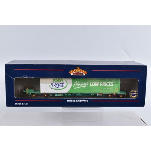 326 - EIGHT BOXED OO GAUGE BACHMANN BRANCHLINE MODEL RAILWAY WAGONS, to include two of the set of two Inte... 