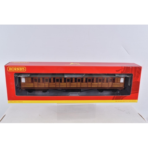 334 - SIX BOXED HORNBY 00 SCALE COACHES, to include a BR Bogie Passenger Brake, numbered R4536B, a BR Bogi... 