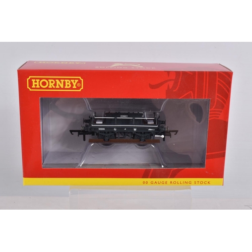 339 - TEN BOXED 00 SCALE HORNBY WAGONS, the first is a 7 Plank Wagon 'Crystalate' No.1262, numbered R6810,... 