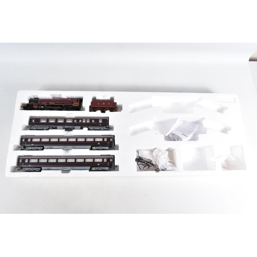 348 - TWO BOXED HORNBY RAILWAYS OO GAUGE TRAIN SETS, The Royal Train, No.R1057, comprising Princess class ... 