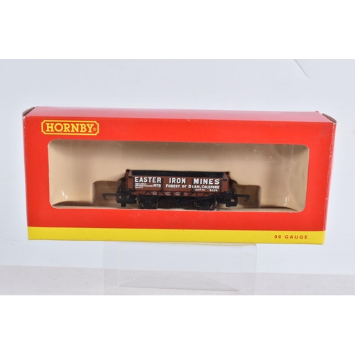 348 - TWO BOXED HORNBY RAILWAYS OO GAUGE TRAIN SETS, The Royal Train, No.R1057, comprising Princess class ... 