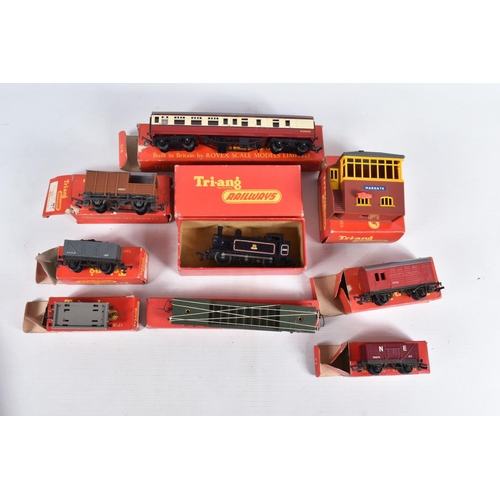 354 - A QUANTITY OF BOXED TRI-ANG RAILWAYS OO GAUGE MODEL RAILWAY ITEMS, to include Passenger Train set, N... 