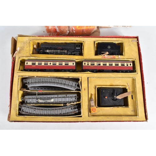 354 - A QUANTITY OF BOXED TRI-ANG RAILWAYS OO GAUGE MODEL RAILWAY ITEMS, to include Passenger Train set, N... 